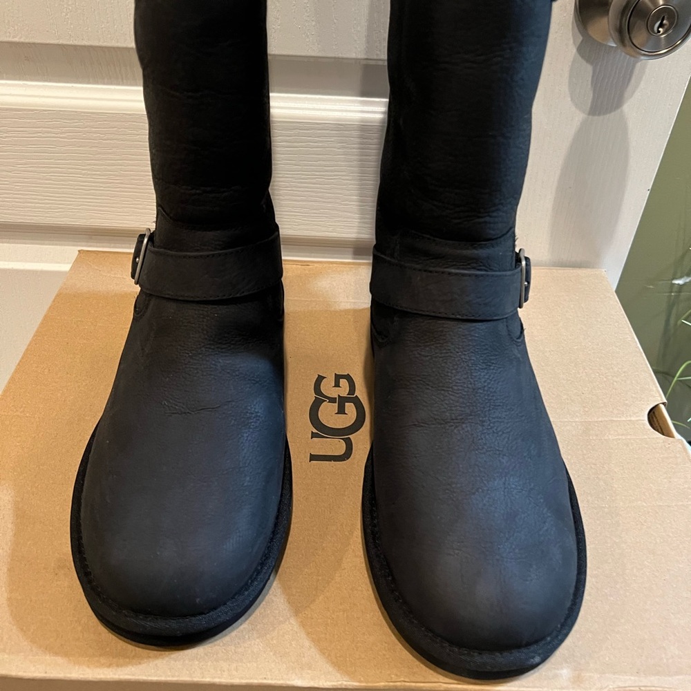 UGG Sutter Boot